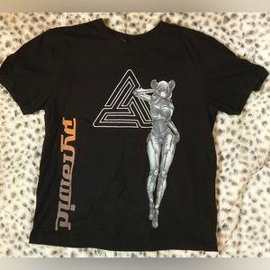 Black pyramid t shirt , black, XL